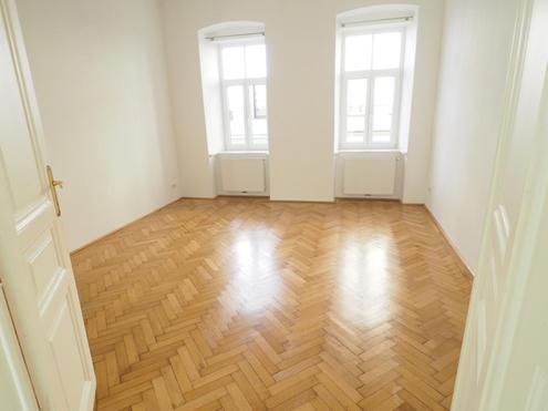 RESERVIERT - RUHIGE SINGLE-ALTBAUWOHNUNG MIT GEMEINSCHAFTSGARTEN NAHE U6 JOSEFST�DTER STRASSE