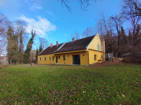 PROVISIONSFREI! Landhaus mit viel Platz und Blick zur Burg