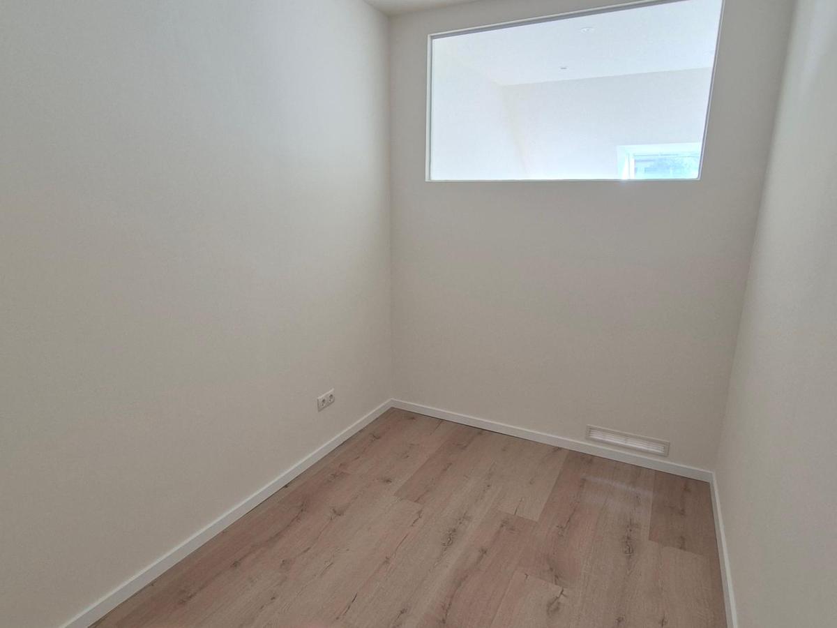 Kabinett / B�ro