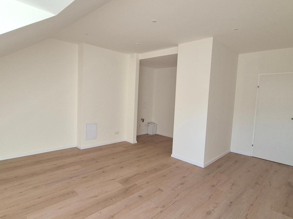 Wohnraum mit K�che