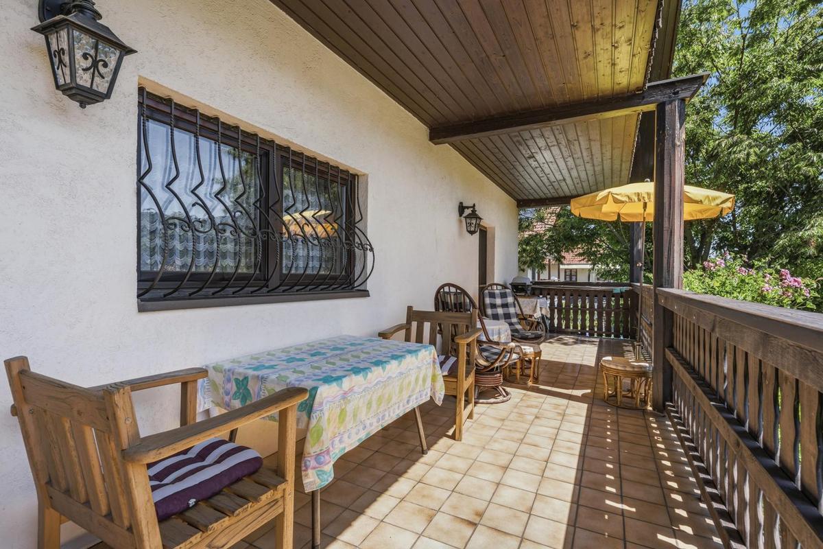 13 Balkon