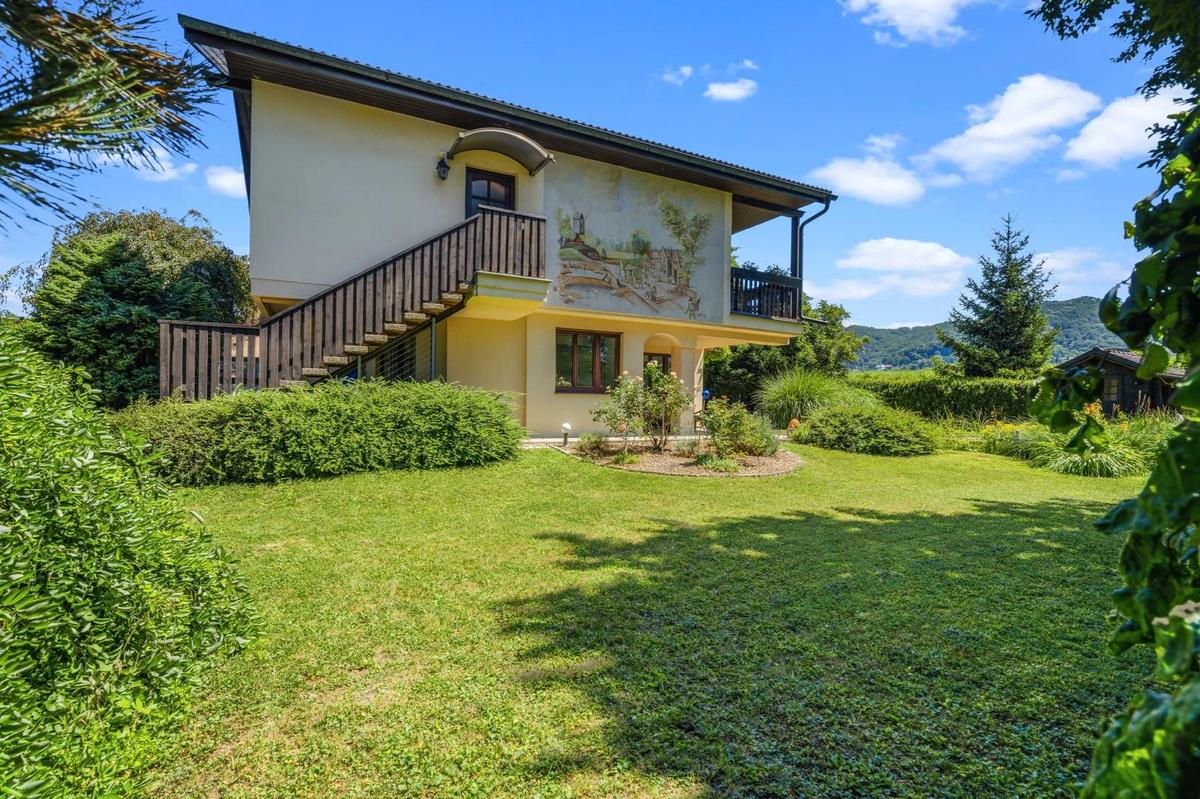18 Haus mit Panorama