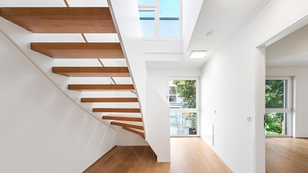 Vorraum/Stiegenaufgang