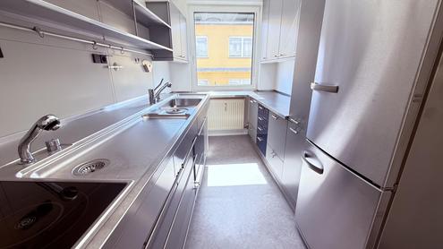 Zentral-begehbare 3-Zimmer-Neubauwohnung f�r Sportliche (3.OG ohne Lift)! WG m�glich! Gemeinschaftsgarten!