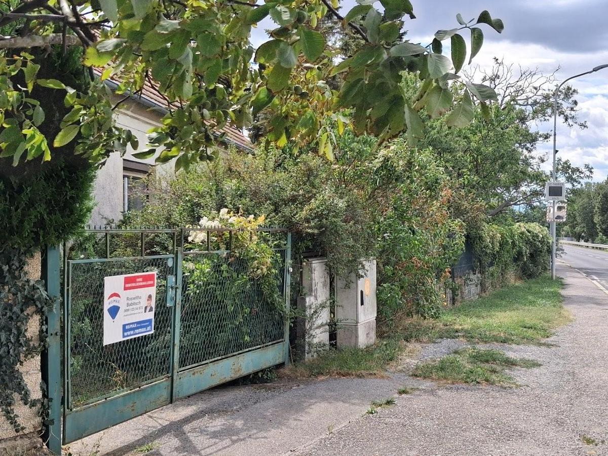 19 Gartentor 7053 Hornstein