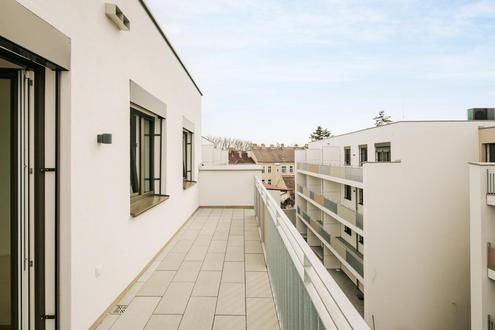 AB November/ Sonnige Balkonwohnung in Stockerau mit moderner Ausstattung