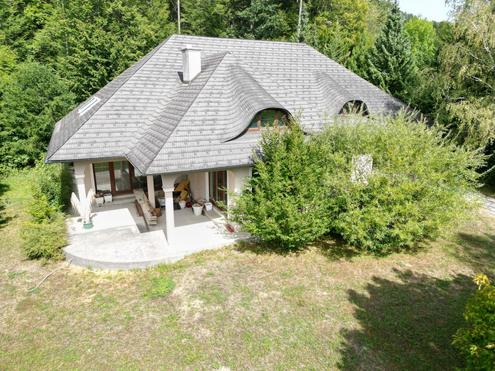 IMMOBILIE MIT POTENZIAL ? F�R IHRE INDIVIDUELLEN WOHNIDEEN IN IHREM NEUEN ZUHAUSE