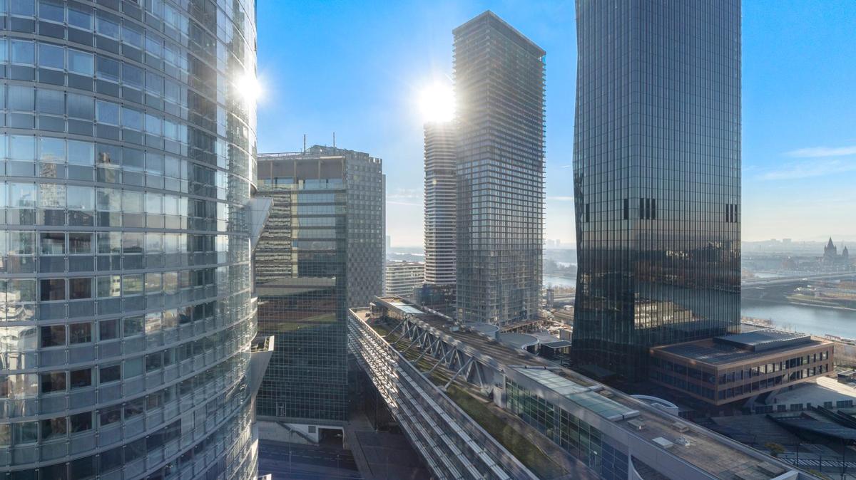 Skyline 2
