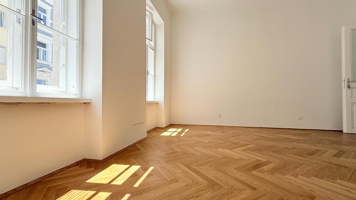 Sonniges Wohnzimmer
