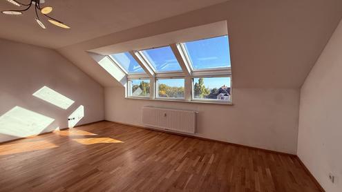 Top-sanierte, helle, super-gro�z�gige 3-Zimmer-Neubauwohnung in der Lobmeyrgasse!