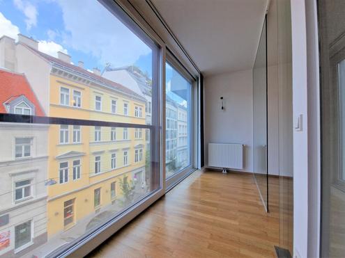 Super-schicke 3-Zimmer Neubauwohnung mit Wintergarten - AB J�NNER