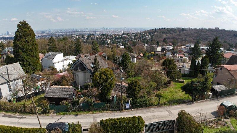 Stra�enseitige Ansicht