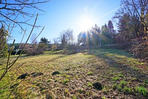 Baugrundstck mit Ausblick in zentraler Ruhelage in Pressbaum