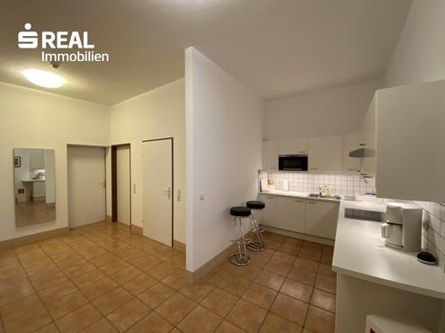 2-Zimmer-Appartement mit extra Dachterrasse - sofortiger Einzug oder Vermietung!