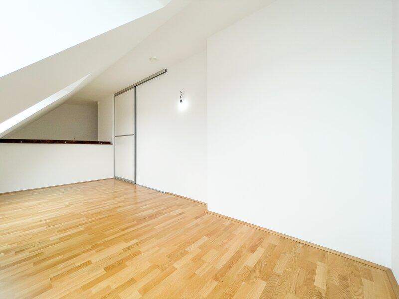Galerie abgetrennt mit Schiebetre