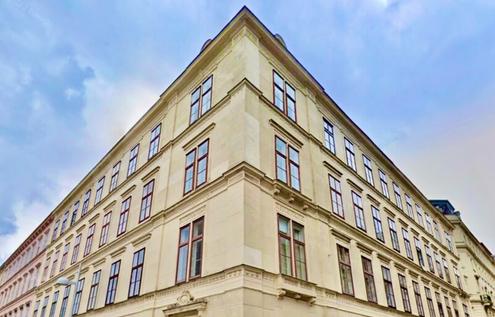 !!! Grozgige mblierte Penthouse-Wohnung mit Terrasse in zentraler Lage von Wien !!!