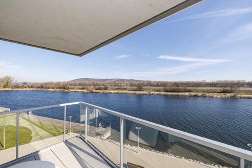 URLAUB ZU HAUSE mit echtem Privatstrand - WOHNEN IM GRNEN AM WASSER - 1190 Wien