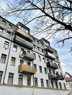 Gut aufgeteilte  84,32 m2 Altbauwohnung plus 4,6m2 Balkon im 2. Liftstock (Top 30)