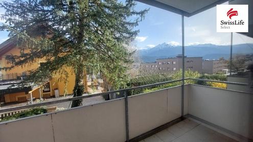 Moderne 2-Zimmer-Wohnung mit Balkon und Stadtblick in zentraler Lage von Innsbruck / Htting