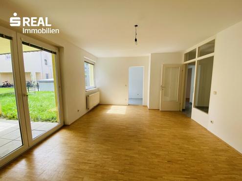 Traumhaftes Wohnen am Wallersee - EG-Wohnung mit Garten, Terrasse und Garage in Top-Lage fr nur  334.000,00!