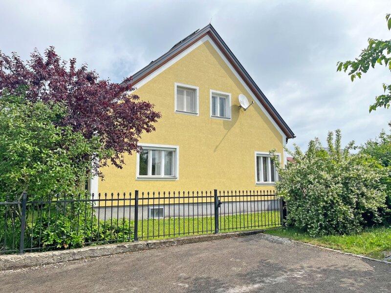 Hausansicht straenseitig