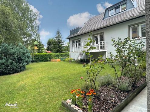 Terrassengartenwohnung - 3 Schlafzimmer plus großer Küche- Geräumig, Günstig, Selten!