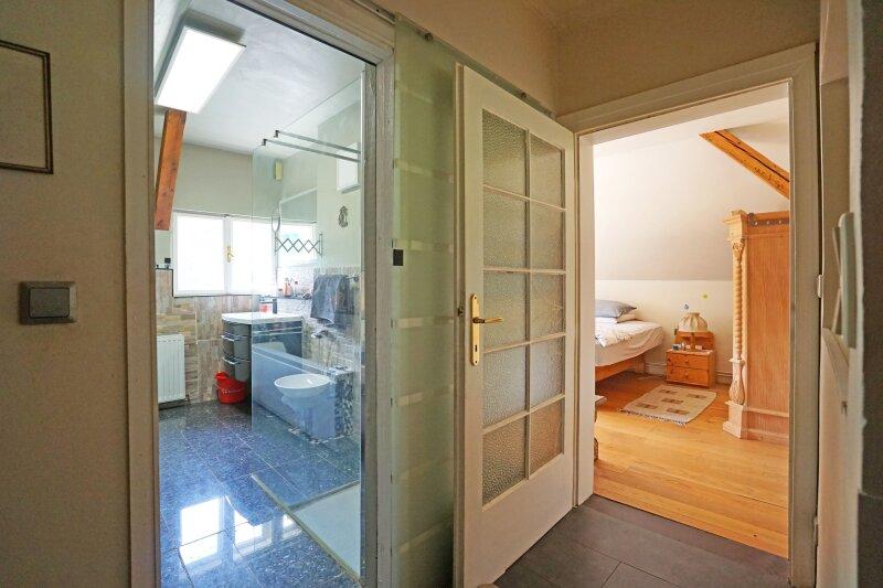 Vorraum Bad und sdseitiges Zimmer