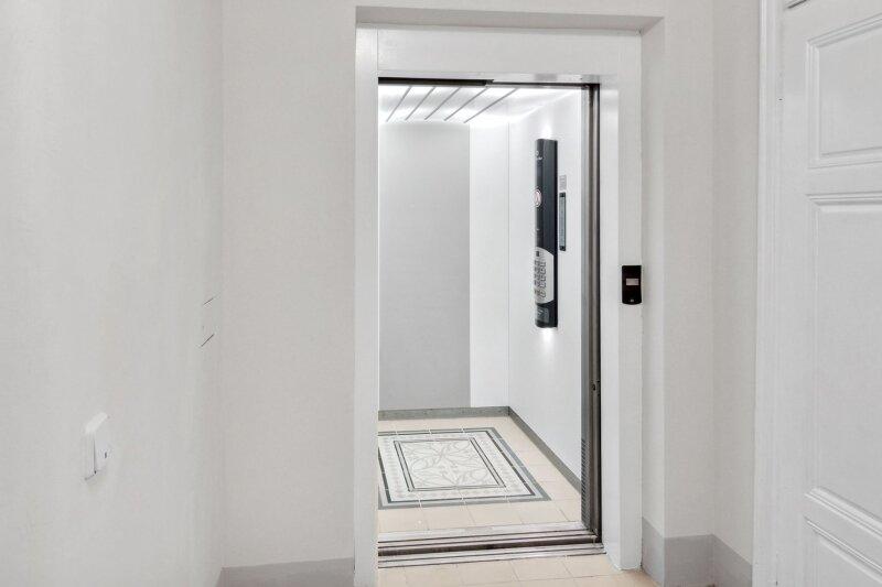 Schnbrunner Strae 20-24