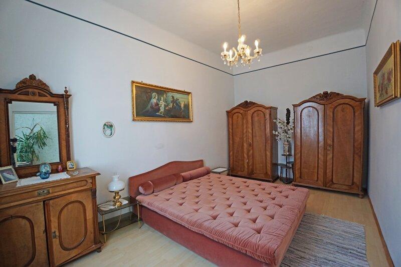 Erdgescho Zimmer 2