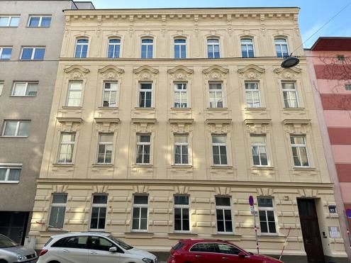 1-Zimmer-Wohnung in revitalisiertem Zinshaus - 2. LIFTSTOCK | nahe U3 Schlachthausgasse