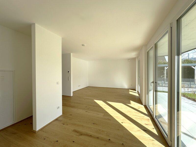 Wohnzimmer / Kche / Abstellraum