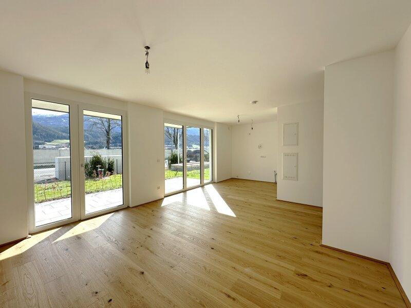 Wohnzimmer / Kche