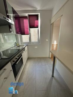Schwedenplatz ! Geräumige kleine Wohnung in bester Lage !!