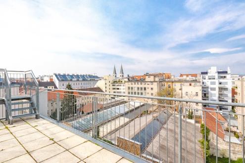 Genießen Sie Sonnenuntergänge auf der eigenen Dachterrasse! DG-Wohnung mit zwei Terrassen! Neubau!