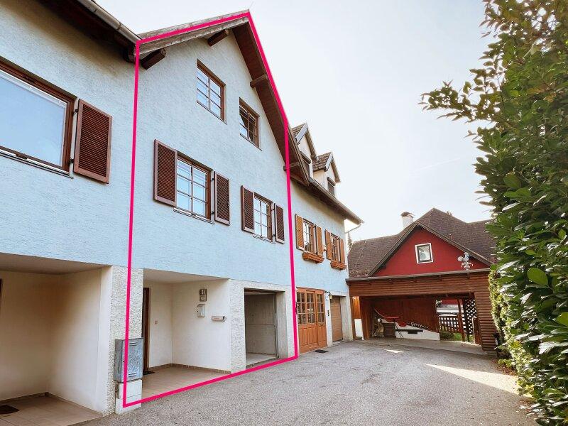 Straenseitige Hausansicht/Eingang