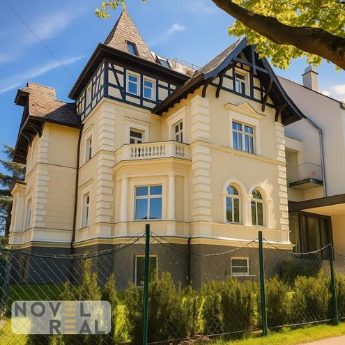 Luxuriöse 4 Zimmer Wohnung mit Highlights wie Indoor-Pool, Spa- und Fitnessbereich! ! Beste Lage in Hietzing!