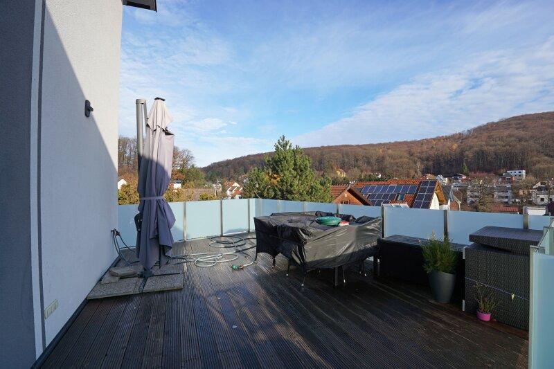 sonnige Ostterrasse