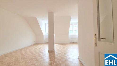 Stilvoller Altbau-Chic: Wohnung mit Liebe zum Detail - jetzt ZUCKERL und GOODIE sichern!