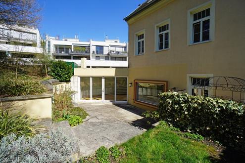 Ober St. Veit: Gartenwohnung mit Haus-Charakter in feinster Ruhelage