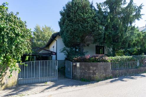 Raus aufs Land! Entzckendes Wohnhaus mit ebenem Garten bei Atzenbrugg