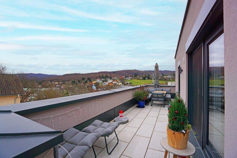 sdostseitige Terrasse