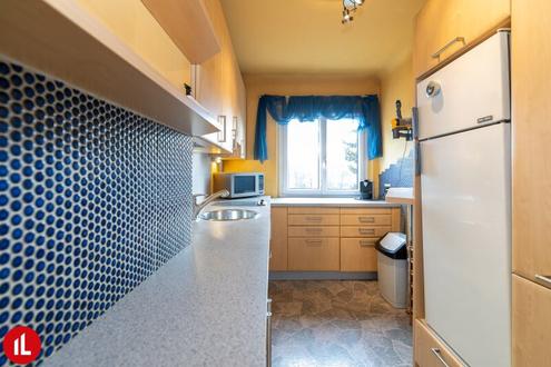 Schwechat | Ideal für Anleger | 2 Zimmer Dachterrassenwohnung | voll möbliert | niedrige Betriebskosten!