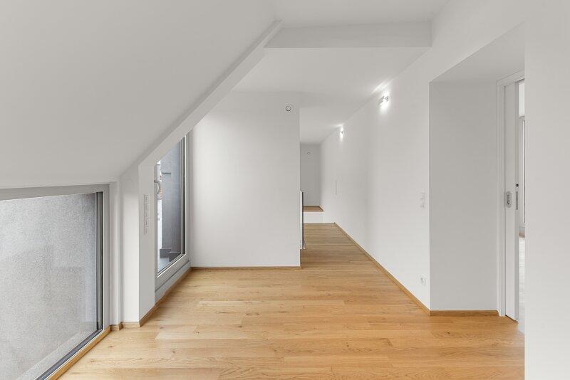 Vorraum obere Etage und Zugang Terrasse