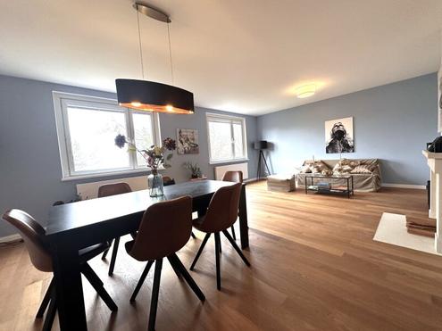 Stilvoller Erstbezug nach Modernisierung: Lichtdurchflutete 3 Zimmer-Wohnung in idyllischer Ruhelage im 19. Bezirk