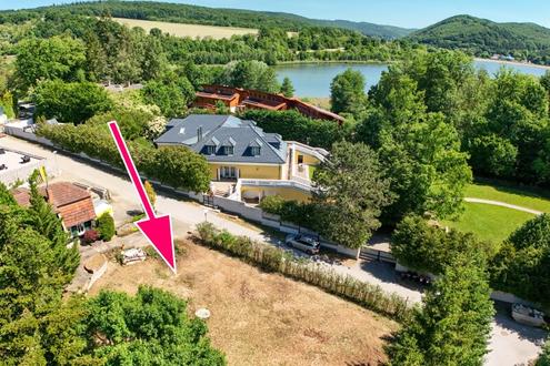 S�dhang mit Althaus in bester Lage am Bartberg