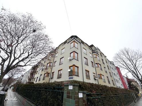 Gepflegte Gartenwohnung mit 3 Zimmer in zentraler Lage.