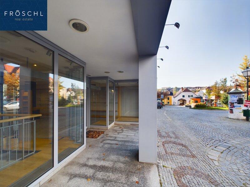 Ansicht Eingang mit Blick Richtung Hauptplatz - Pic 2
