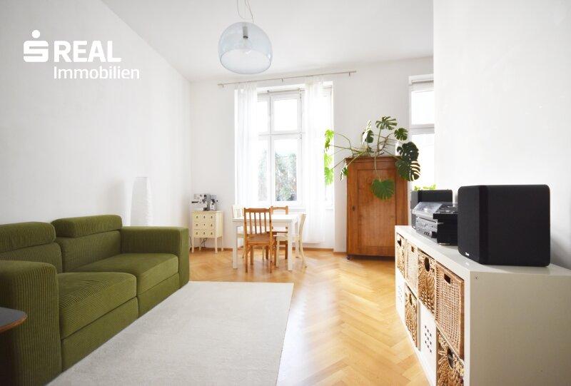 Wohnzimmer (2)