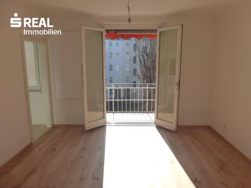 Nibelungenviertel - sehr schön sanierte 3-Zimmer-Wohnung mit Balkon - 4. Liftstock