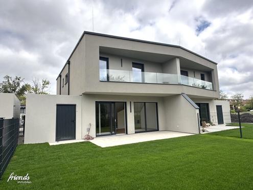 ERSTBEZUG - 5 Zimmer mit Garten und Carport!  - nur noch Haus 2 frei!!!